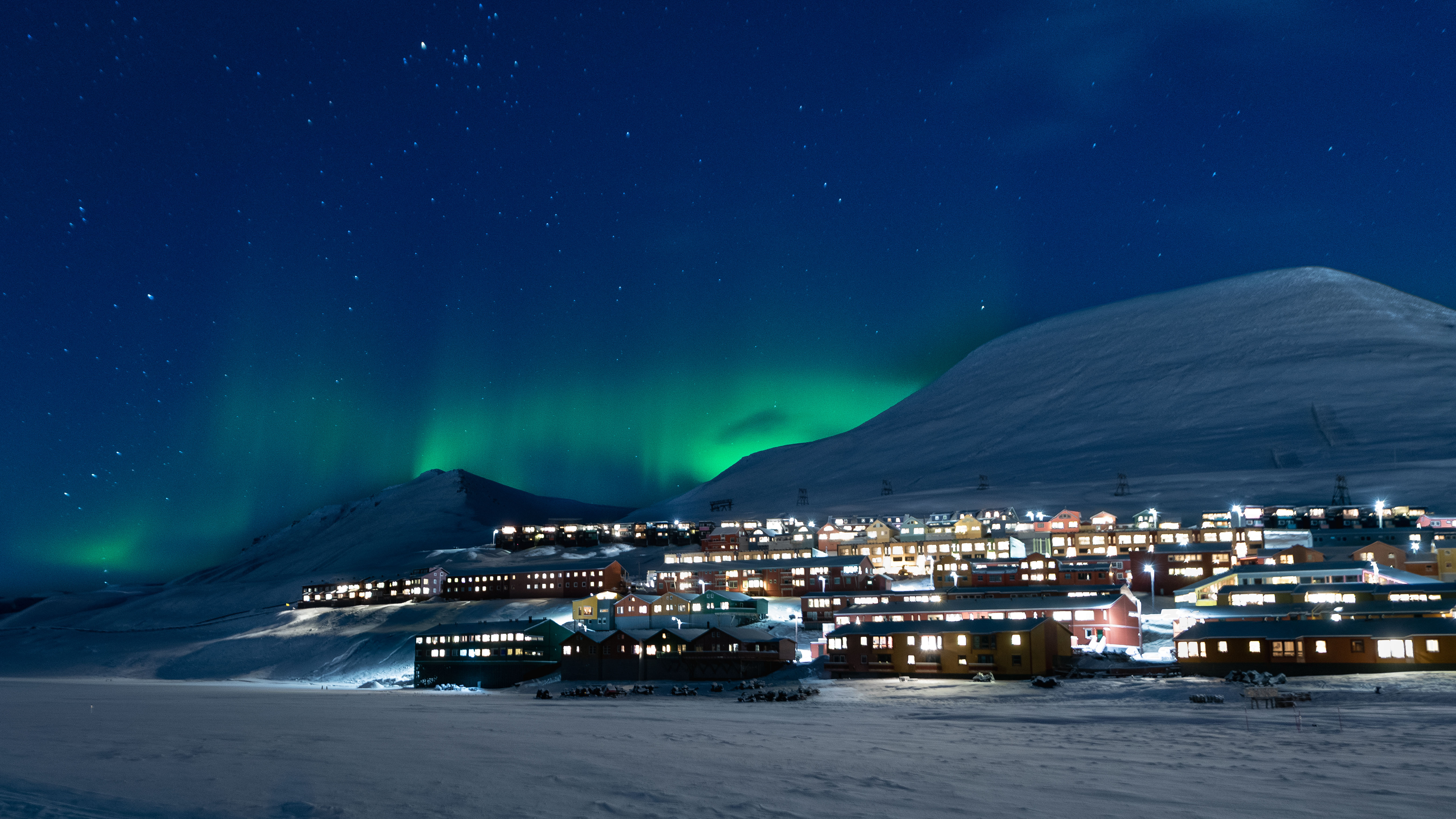 Nordlys over Longyearbyen